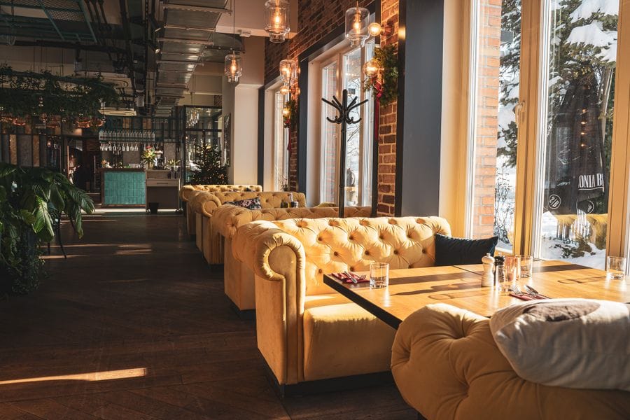 Błonia Bistro (restauracja nieczynna)