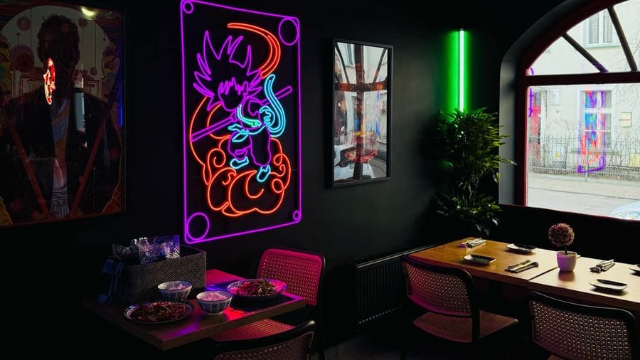 Yatta Bar Sharing Concept