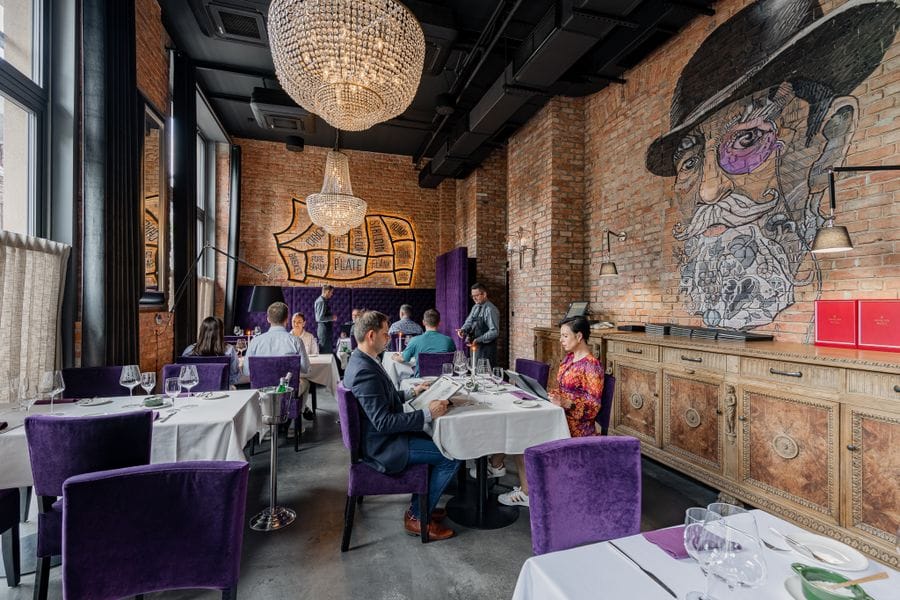 RESTAURACJA KARKUT