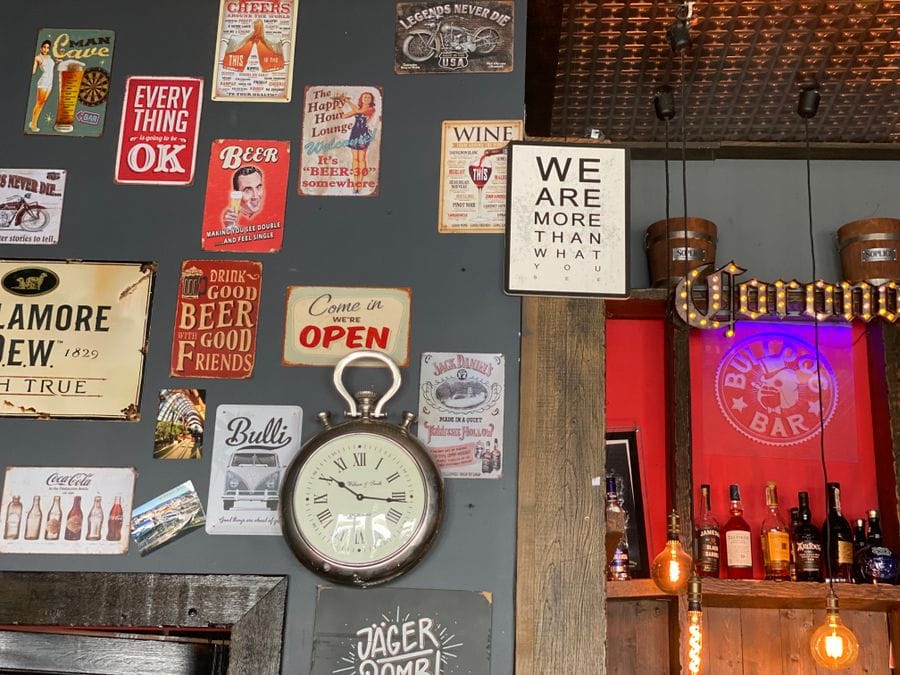 Bulldog Bar