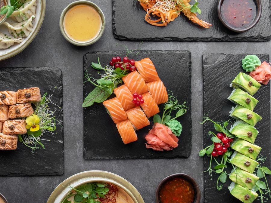 Yana Sushi (Zwierzyniecka)