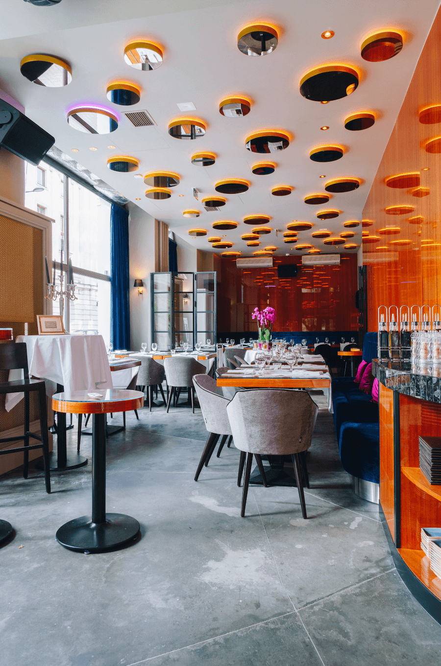 Reina Steakhouse & Seafood