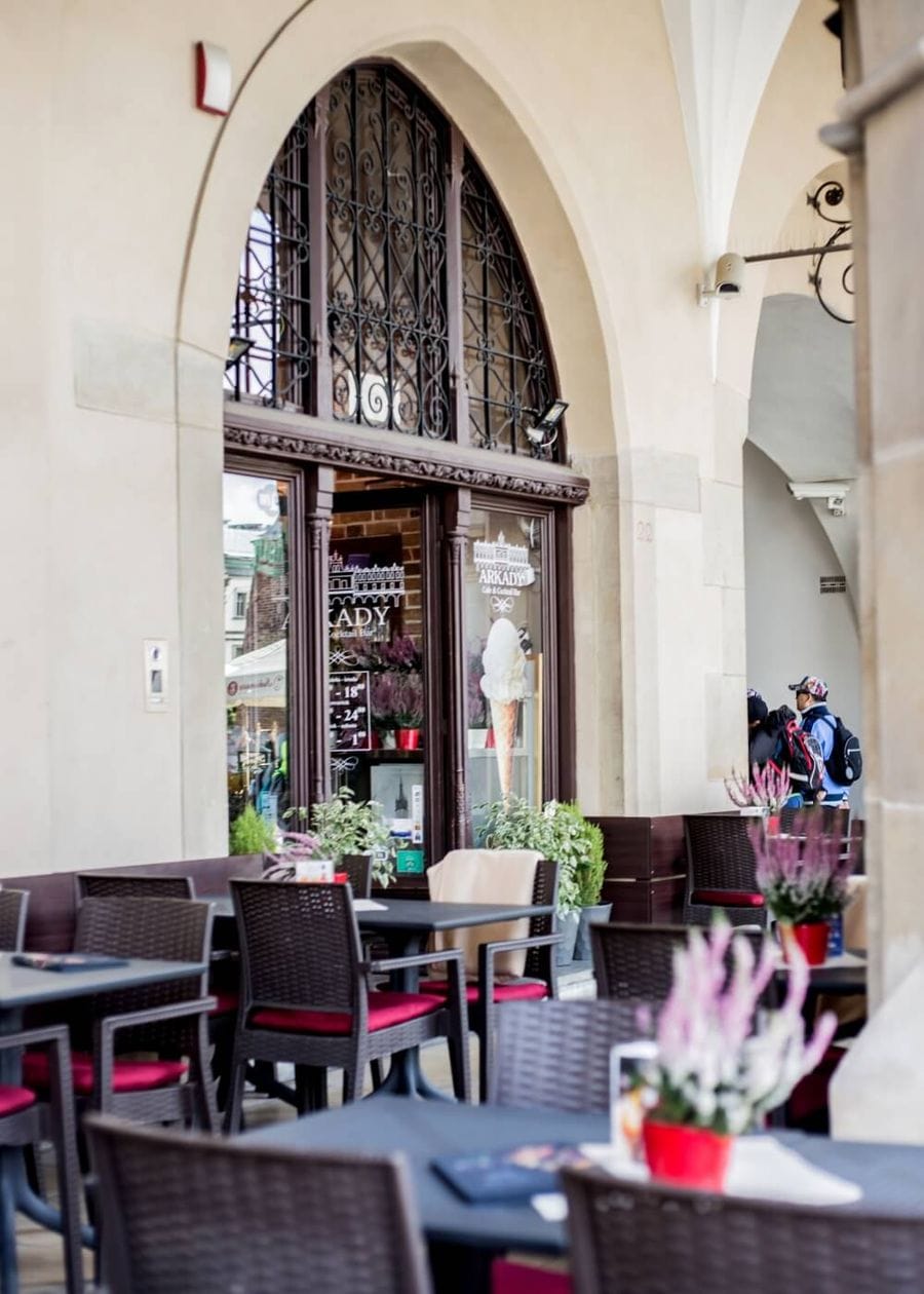 Arkady Cafe Cocktail Bar
