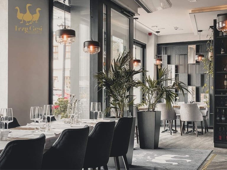 Trzy Gęsi Restauracja Tematyczna